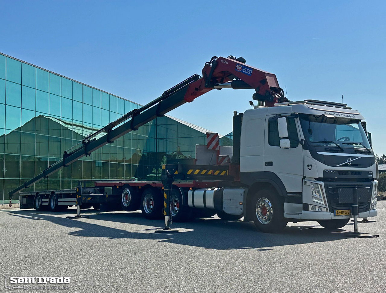 Volvo FMX 540 8X4 HMF 6020 K8 Kraan 231.000 KM + 2023 Sterk Trailer Super Condit - Kranbil: bild 5 Volvo FMX 540 8X4 HMF 6020 K8 Kraan 231.000 KM + 2023 Sterk Trailer Super Condit - Kranbil: bild 5