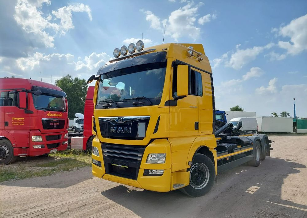 MAN TGX 26-500 Hakowiec oś skrętna - Lastväxlare lastbil: bild 2 MAN TGX 26-500 Hakowiec oś skrętna - Lastväxlare lastbil: bild 2
