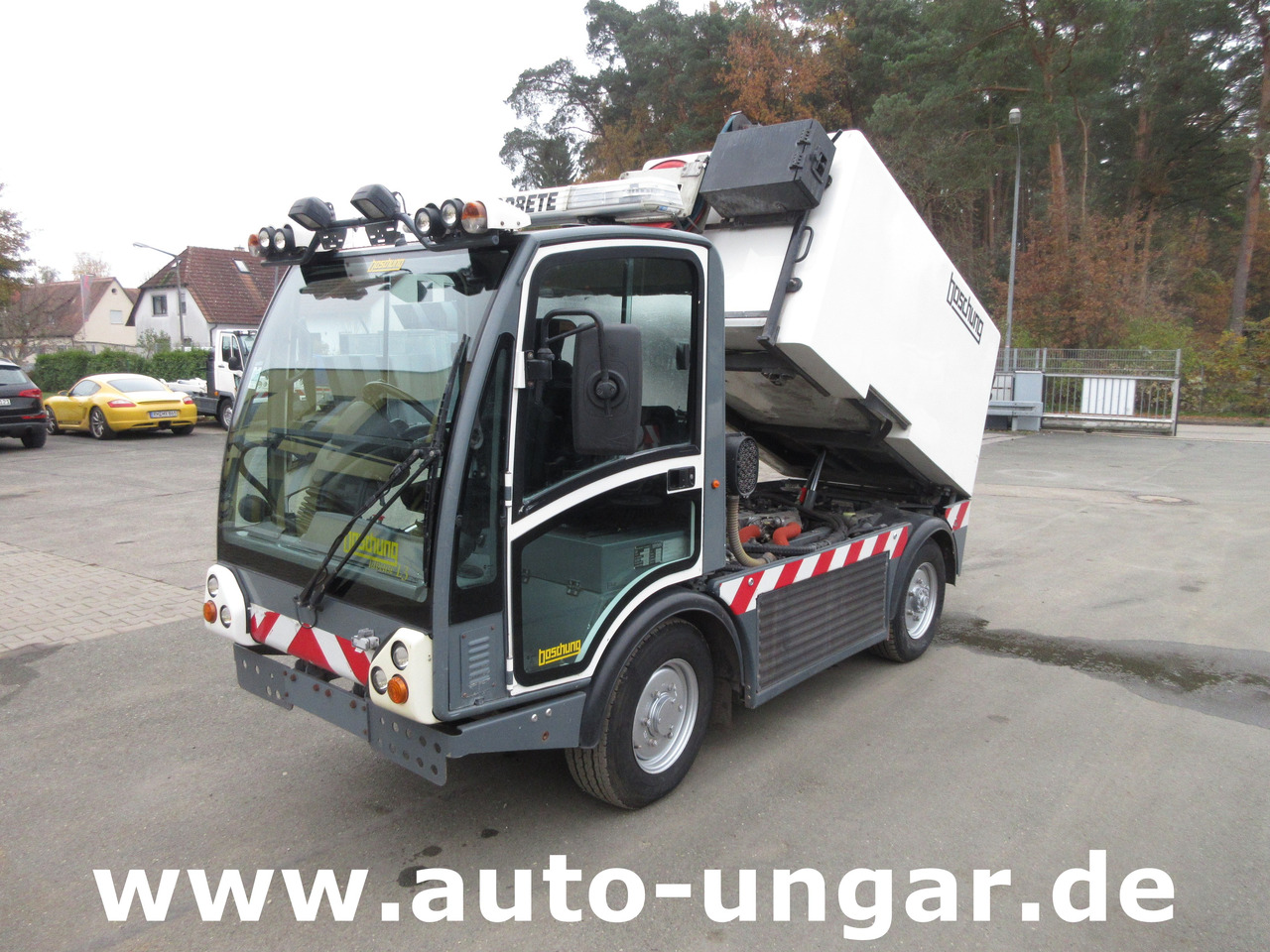 Boschung L3 mit Hochdruckreiniger am Heck Wasserwagen Waschwagen Kärcher Gießarm - Städmaskin: bild 3 Boschung L3 mit Hochdruckreiniger am Heck Wasserwagen Waschwagen Kärcher Gießarm - Städmaskin: bild 3
