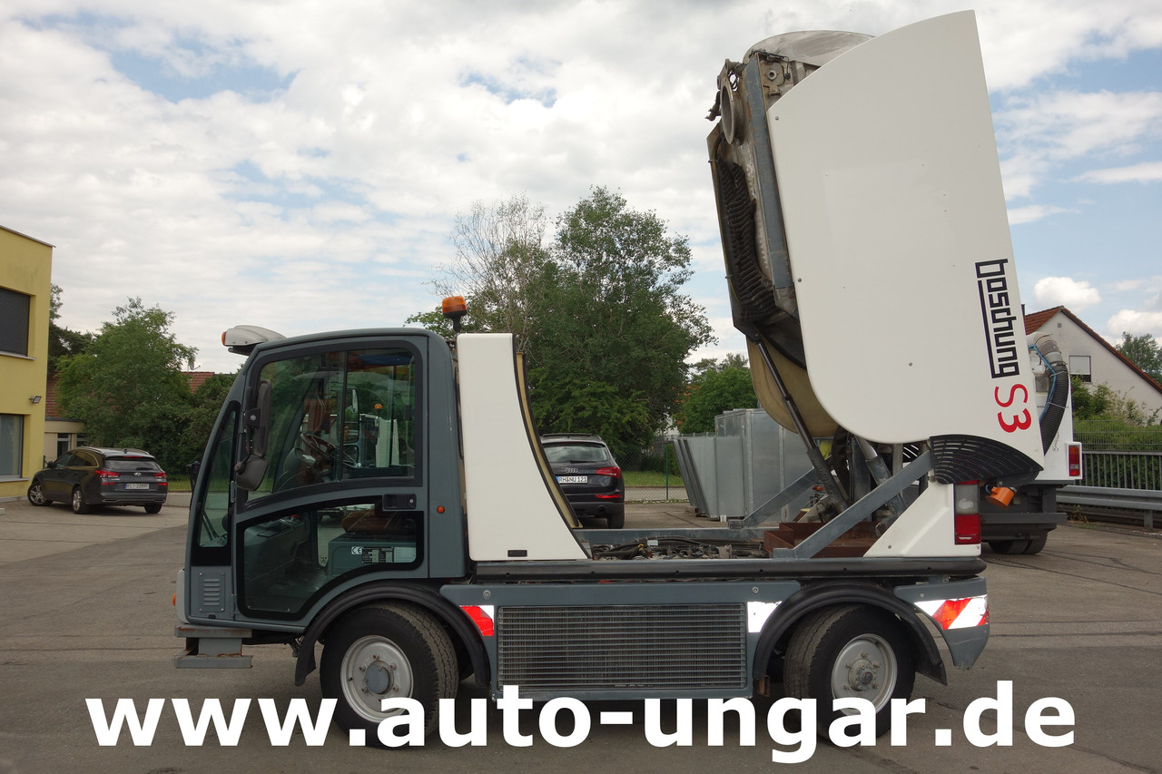Boschung S3 Wasserfass Kipper 4-Rad-Lenkung Multicar Kommunalfahrzeug Geräteträger - Utility/ Specialfordon: bild 3 Boschung S3 Wasserfass Kipper 4-Rad-Lenkung Multicar Kommunalfahrzeug Geräteträger - Utility/ Specialfordon: bild 3