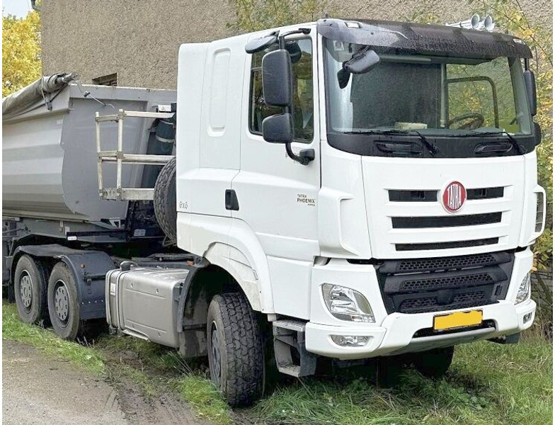 Tatra 6x6 hydr. 75/48t Phoenix 158/DAF (TRACTOR docs/kfz!) - Dragbil: bild 1 Tatra 6x6 hydr. 75/48t Phoenix 158/DAF (TRACTOR docs/kfz!) - Dragbil: bild 1