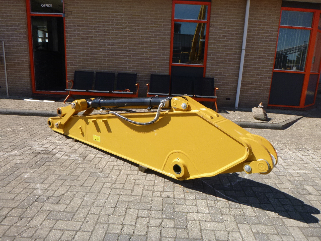 CATERPILLAR 320 GC - Bom för Grävmaskin: bild 2 CATERPILLAR 320 GC - Bom för Grävmaskin: bild 2