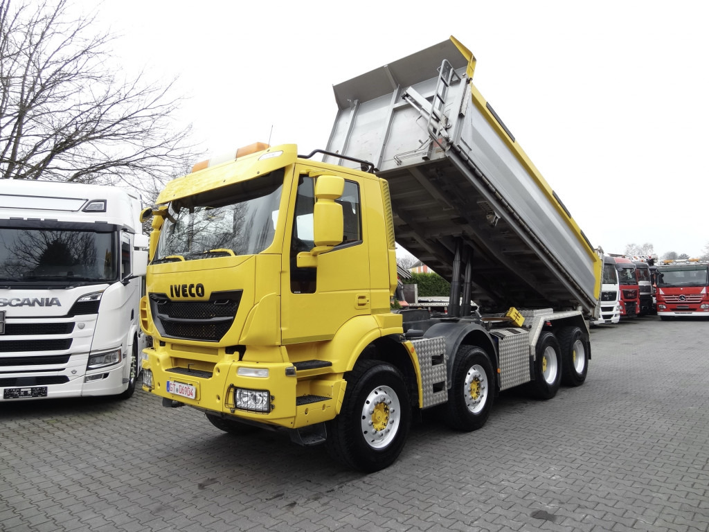 Iveco Trakker 450 8X4 Meiller - Tippbil lastbil: bild 1 Iveco Trakker 450 8X4 Meiller - Tippbil lastbil: bild 1