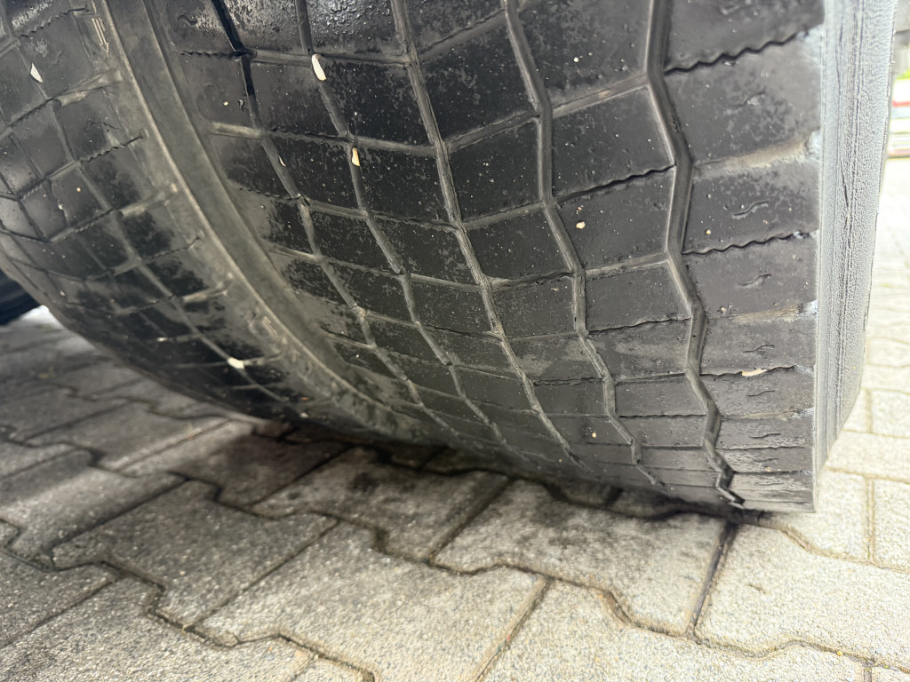 MAN TGS 26.360 6X2 Haken mit Kran HMF 1643Z - Lastväxlare lastbil, Kranbil: bild 2 MAN TGS 26.360 6X2 Haken mit Kran HMF 1643Z - Lastväxlare lastbil, Kranbil: bild 2