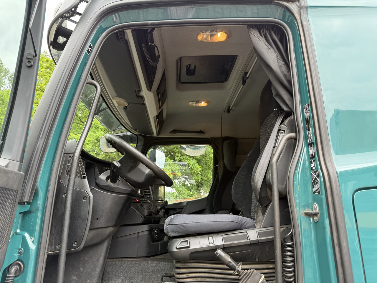 Mercedes-Benz Arocs 3251 8X4 Haken mit Kran HMF 2620 K5 - Lastväxlare lastbil, Kranbil: bild 3 Mercedes-Benz Arocs 3251 8X4 Haken mit Kran HMF 2620 K5 - Lastväxlare lastbil, Kranbil: bild 3