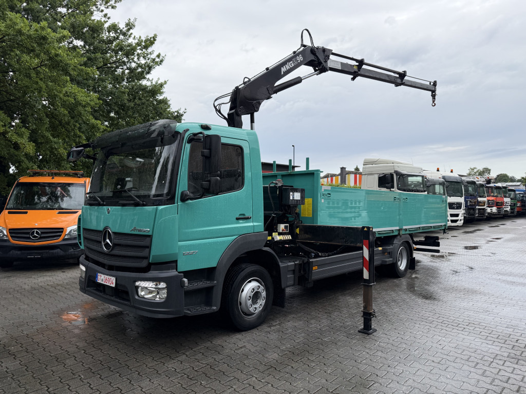 Mercedes-Benz Atego 1227 Kran MKG 96 - Flakbil, Kranbil: bild 1 Mercedes-Benz Atego 1227 Kran MKG 96 - Flakbil, Kranbil: bild 1
