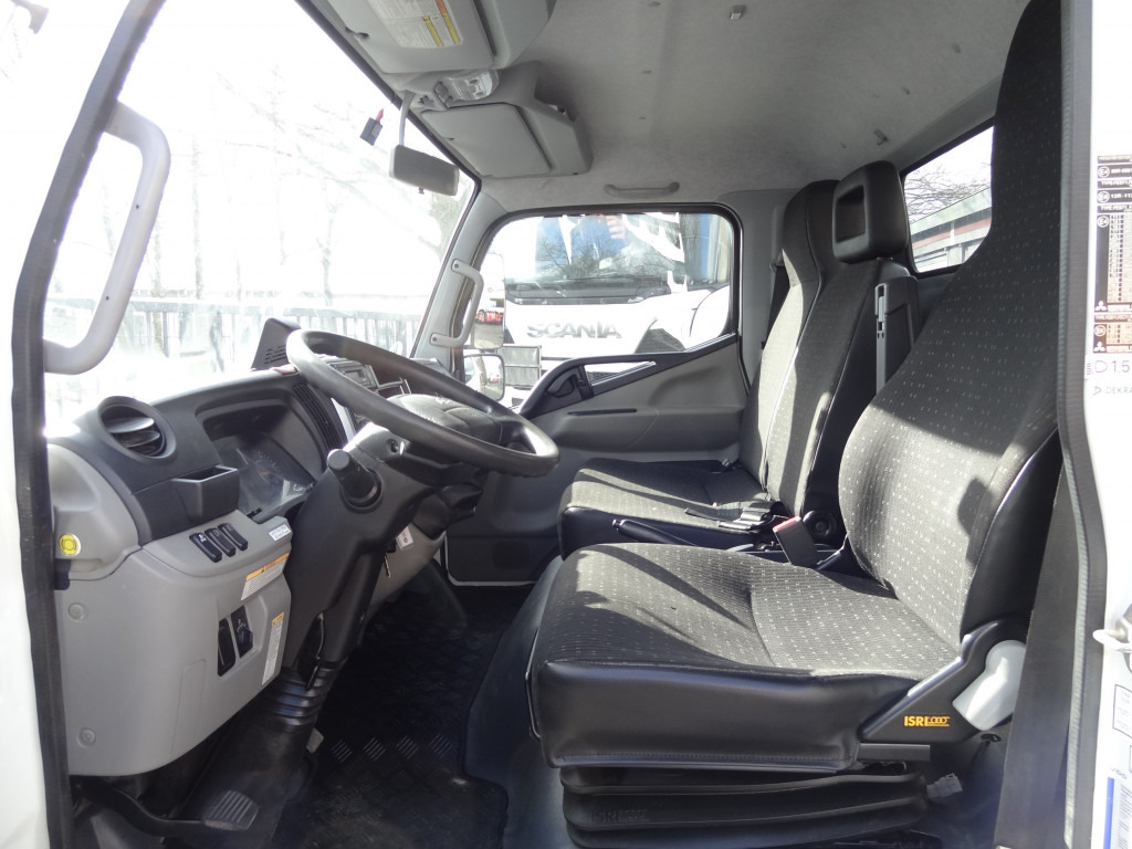 Mitsubishi Fuso 7C18 Meiller - Tippbil lastbil: bild 4 Mitsubishi Fuso 7C18 Meiller - Tippbil lastbil: bild 4