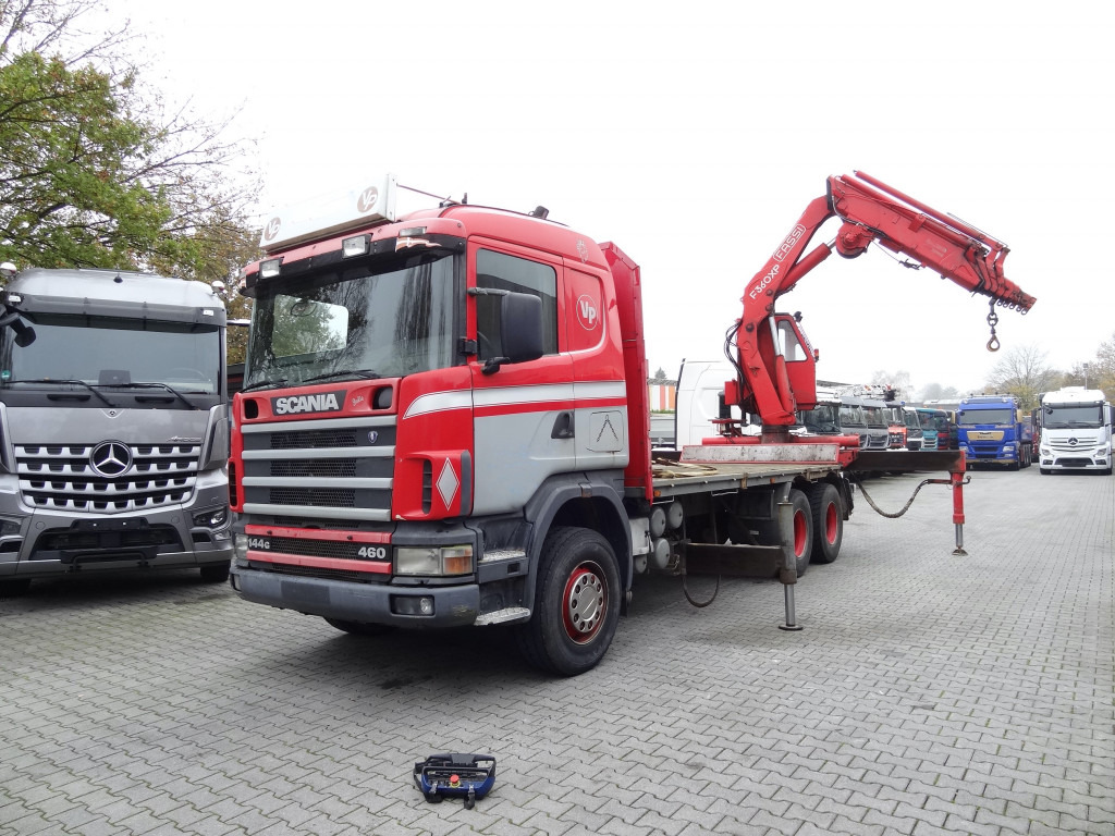 Scania R144 460 6X4 Fassi 360 bis 25 Meter - Flakbil, Kranbil: bild 1 Scania R144 460 6X4 Fassi 360 bis 25 Meter - Flakbil, Kranbil: bild 1