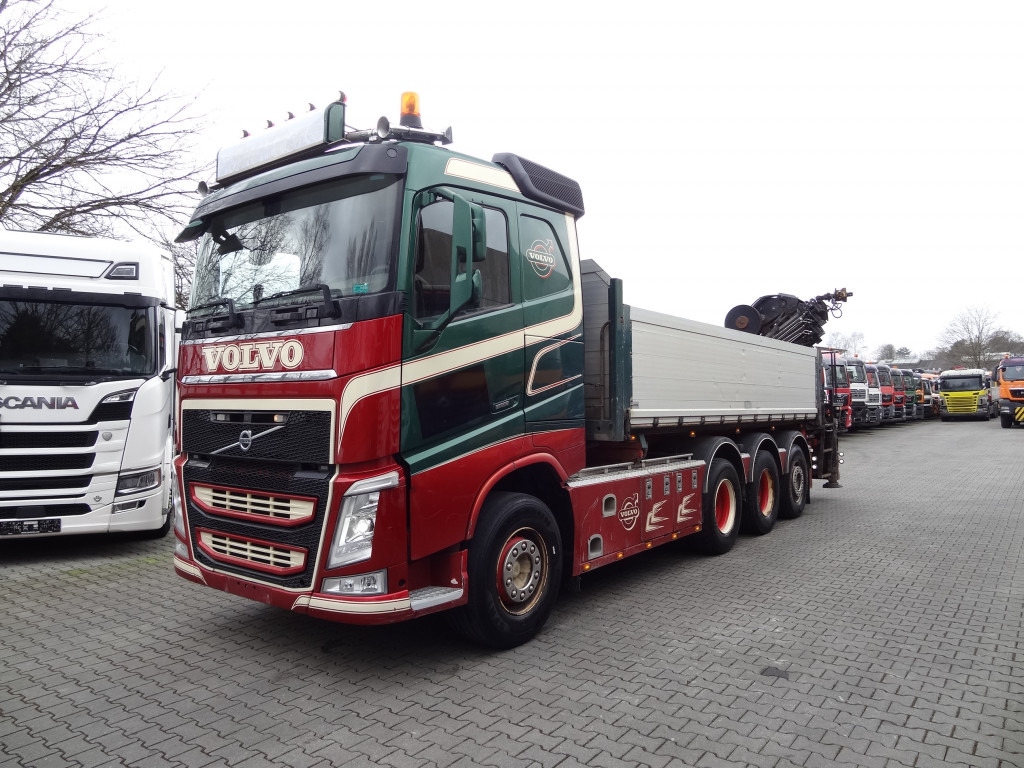 Volvo FH540 8X4 Kipper mit Kran Hiab 244-5 - Tippbil lastbil, Kranbil: bild 1 Volvo FH540 8X4 Kipper mit Kran Hiab 244-5 - Tippbil lastbil, Kranbil: bild 1
