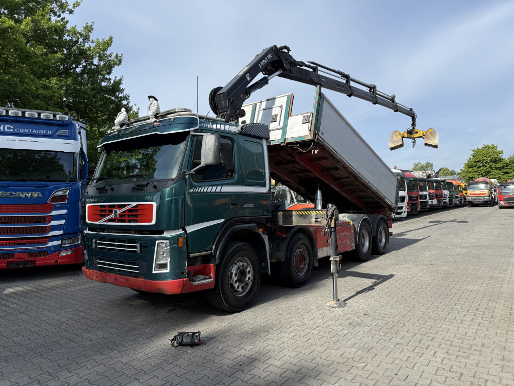 Volvo FM12 420 8X4 Kipper Kran Hiab 192-4 - Tippbil lastbil, Kranbil: bild 1 Volvo FM12 420 8X4 Kipper Kran Hiab 192-4 - Tippbil lastbil, Kranbil: bild 1