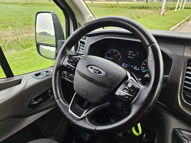 Skåpbil Ford Transit 2.0 TDCI 130 L2H2: bild 10
