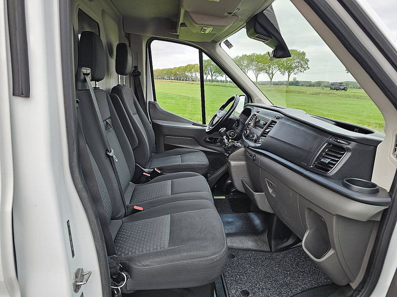 Skåpbil Ford Transit 2.0 TDCI 130 L2H2: bild 7