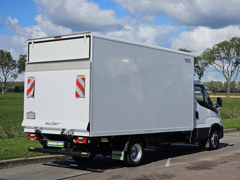Iveco Daily 35C16 Bakwagen Laadklep - Volymskåp: bild 3 Iveco Daily 35C16 Bakwagen Laadklep - Volymskåp: bild 3