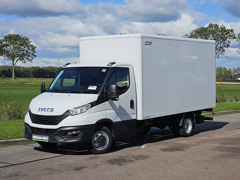 Iveco Daily 35C16 Bakwagen Laadklep - Volymskåp: bild 2 Iveco Daily 35C16 Bakwagen Laadklep - Volymskåp: bild 2