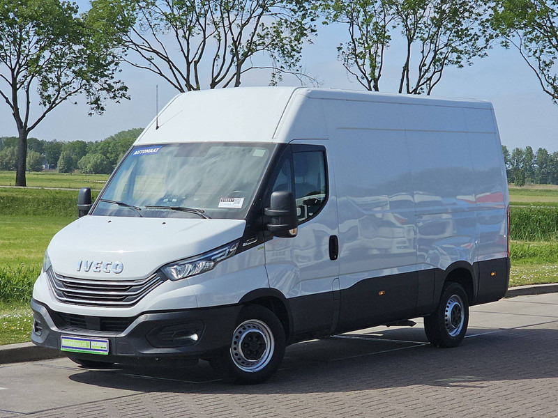 Iveco Daily 35S14 HI- MATIC L2H2 LED - Skåpbil: bild 2 Iveco Daily 35S14 HI- MATIC L2H2 LED - Skåpbil: bild 2