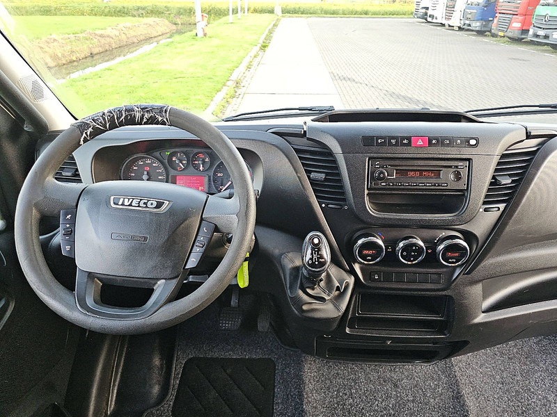 Skåpbil Iveco Daily: bild 8