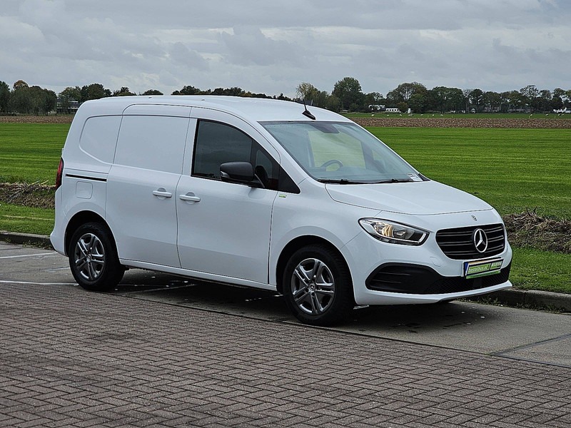 Mercedes-Benz Citan 112 CDI AC EURO6 - Volymskåp: bild 5 Mercedes-Benz Citan 112 CDI AC EURO6 - Volymskåp: bild 5