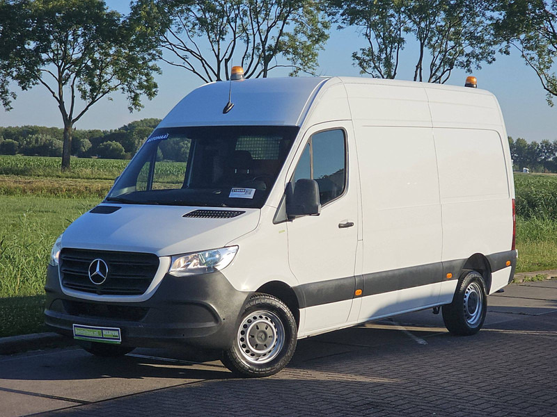 Mercedes-Benz Sprinter 314 L2H2 Automaat RWD! - Skåpbil: bild 2 Mercedes-Benz Sprinter 314 L2H2 Automaat RWD! - Skåpbil: bild 2