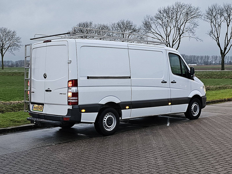 Mercedes-Benz Sprinter 316 AC EURO6 - Skåpbil: bild 3 Mercedes-Benz Sprinter 316 AC EURO6 - Skåpbil: bild 3