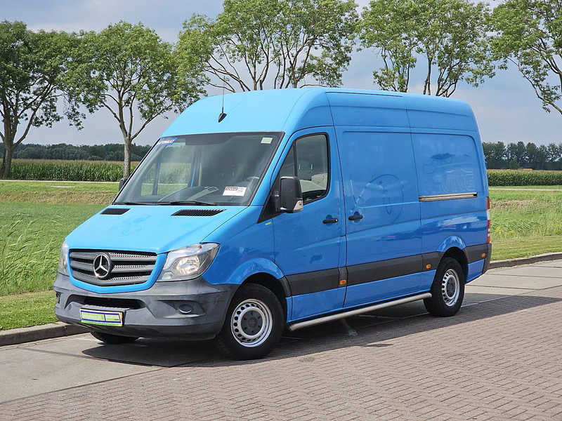 Mercedes-Benz Sprinter 316 ac automaat - Skåpbil: bild 2 Mercedes-Benz Sprinter 316 ac automaat - Skåpbil: bild 2