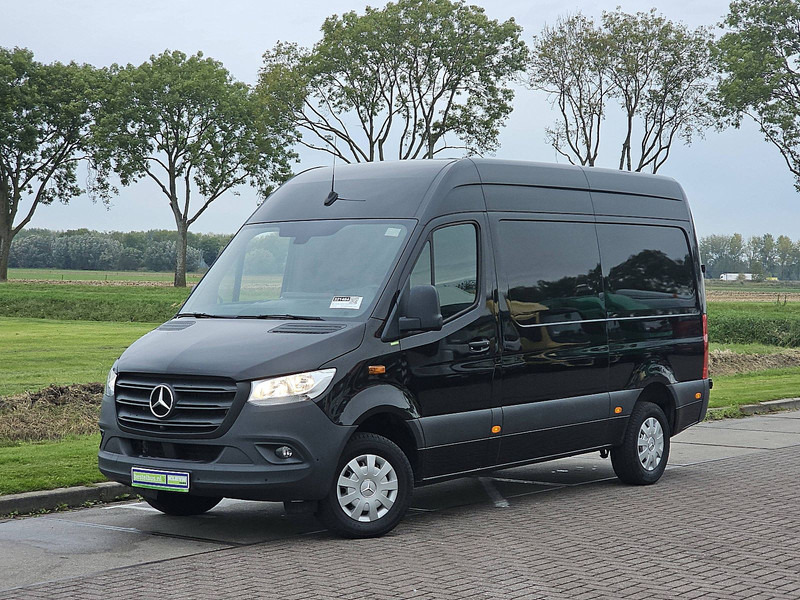 Mercedes-Benz Sprinter 317 L2H2 Mbux 360camera! - Skåpbil: bild 2 Mercedes-Benz Sprinter 317 L2H2 Mbux 360camera! - Skåpbil: bild 2