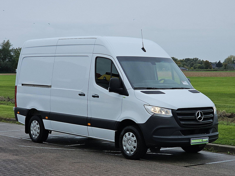 Mercedes-Benz Sprinter 317 L2H2 Navi RWD - Skåpbil: bild 5 Mercedes-Benz Sprinter 317 L2H2 Navi RWD - Skåpbil: bild 5