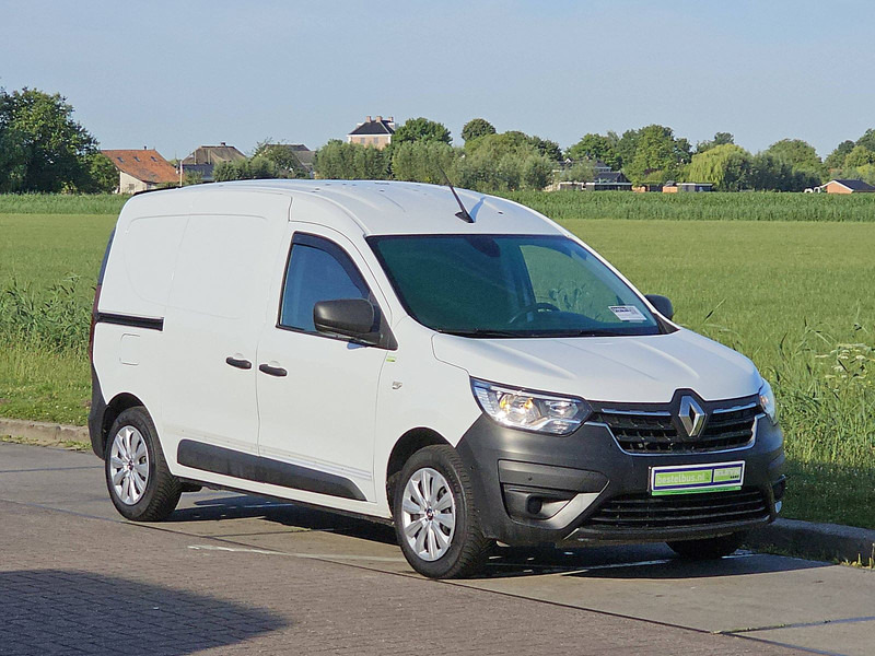 Renault Express 1.5 Navi Airco Euro6! - Volymskåp: bild 5 Renault Express 1.5 Navi Airco Euro6! - Volymskåp: bild 5