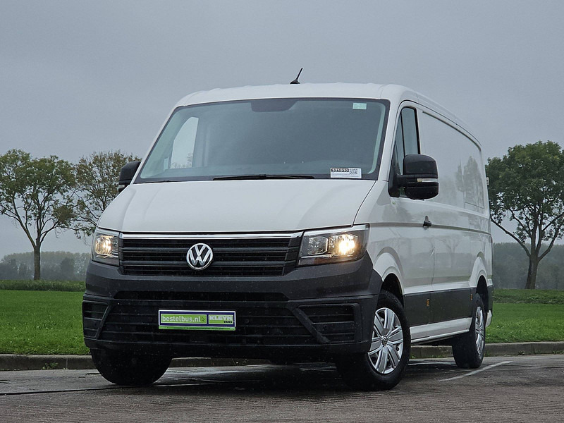 Volkswagen Crafter 35 2.0 L3H2 Navi Euro6 - Skåpbil: bild 1 Volkswagen Crafter 35 2.0 L3H2 Navi Euro6 - Skåpbil: bild 1