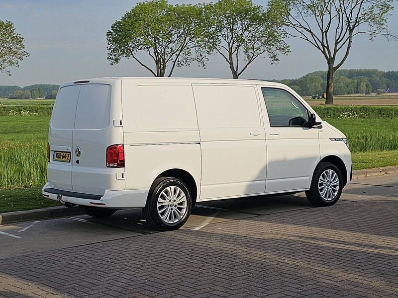 Volkswagen Transporter 2.0 TDI L1H1 BULLI LED NAP! - Små skåpbil: bild 3 Volkswagen Transporter 2.0 TDI L1H1 BULLI LED NAP! - Små skåpbil: bild 3