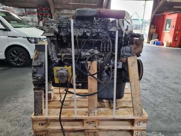Komatsu SAA6D108E PC300-6 Engine (Plant) - Motor för Byggmaskiner: bild 4 Komatsu SAA6D108E PC300-6 Engine (Plant) - Motor för Byggmaskiner: bild 4