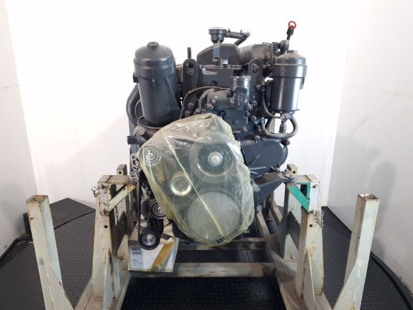 Mercedes Benz OM460LA.E3A/1-00 Engine (Industrial) CLAAS JAGUAR 930 NEW - Motor för Industrimaskin: bild 5 Mercedes Benz OM460LA.E3A/1-00 Engine (Industrial) CLAAS JAGUAR 930 NEW - Motor för Industrimaskin: bild 5