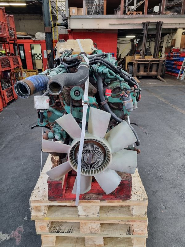 Volvo D6B Engine (Truck) - Motor för Lastbil: bild 5 Volvo D6B Engine (Truck) - Motor för Lastbil: bild 5