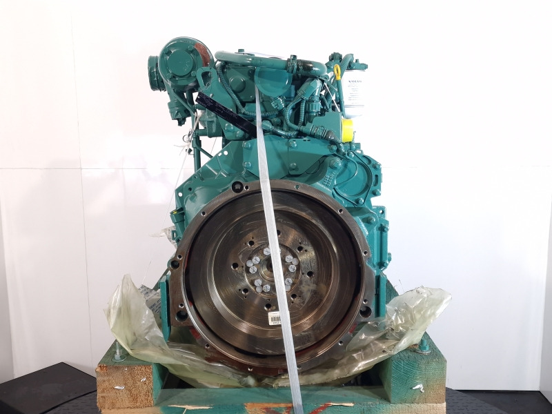 Volvo EC210B Excavator D6D EGE2 New Engine (Plant) - Motor för Byggmaskiner: bild 2 Volvo EC210B Excavator D6D EGE2 New Engine (Plant) - Motor för Byggmaskiner: bild 2