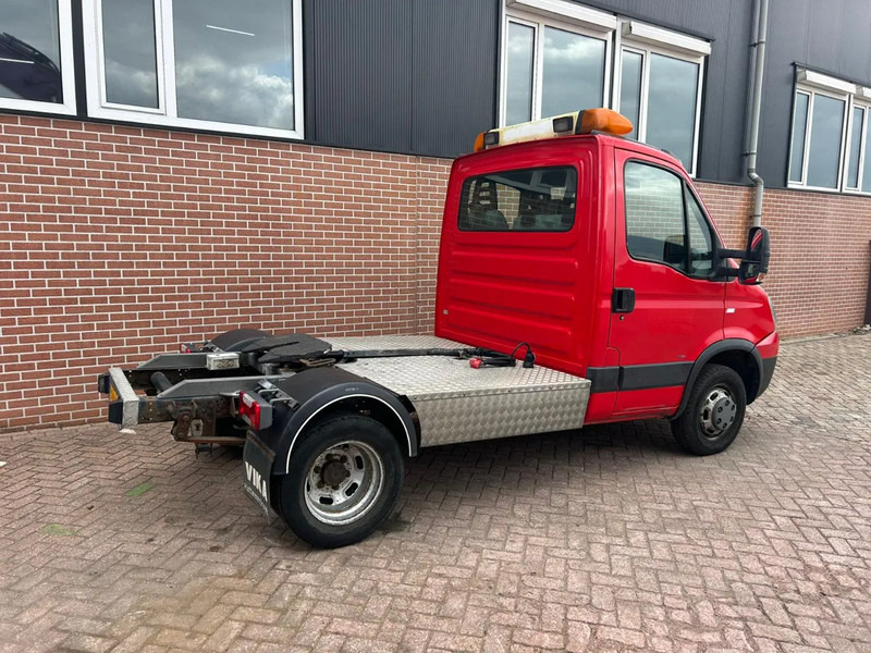 Iveco Daily 40 C18 - Dragbil: bild 4 Iveco Daily 40 C18 - Dragbil: bild 4