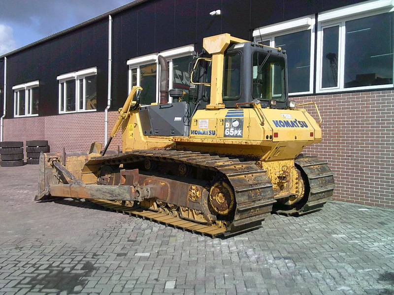 Komatsu D65PX-15 - Bulldozer: bild 2 Komatsu D65PX-15 - Bulldozer: bild 2