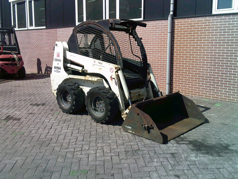 Terex Heman 175 - Kompaktlastare/ Slirstyrda lastare: bild 4 Terex Heman 175 - Kompaktlastare/ Slirstyrda lastare: bild 4