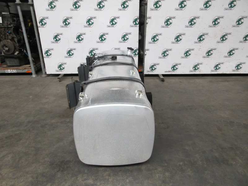 DAF 1944801 DIESEL TANK DAF XF CF MODEL 2021 845 LITER INHOUD - Bränsletank för Lastbil: bild 4 DAF 1944801 DIESEL TANK DAF XF CF MODEL 2021 845 LITER INHOUD - Bränsletank för Lastbil: bild 4
