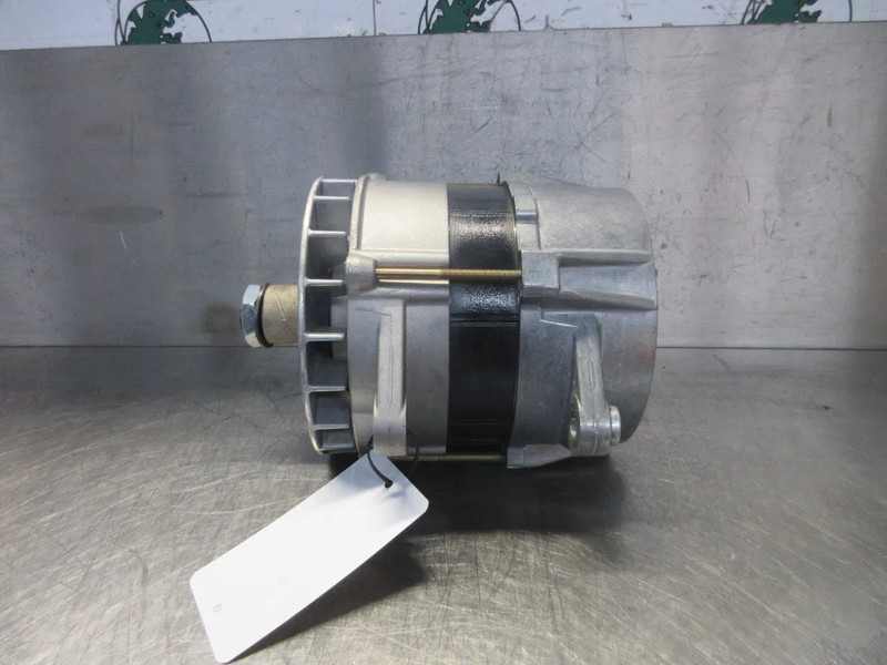 Iveco 0 120 689 524 BOSCH DYNAMO IVECO EURO 2 NIEUWE OP VOORRAAD - Generator för Lastbil: bild 3 Iveco 0 120 689 524 BOSCH DYNAMO IVECO EURO 2 NIEUWE OP VOORRAAD - Generator för Lastbil: bild 3