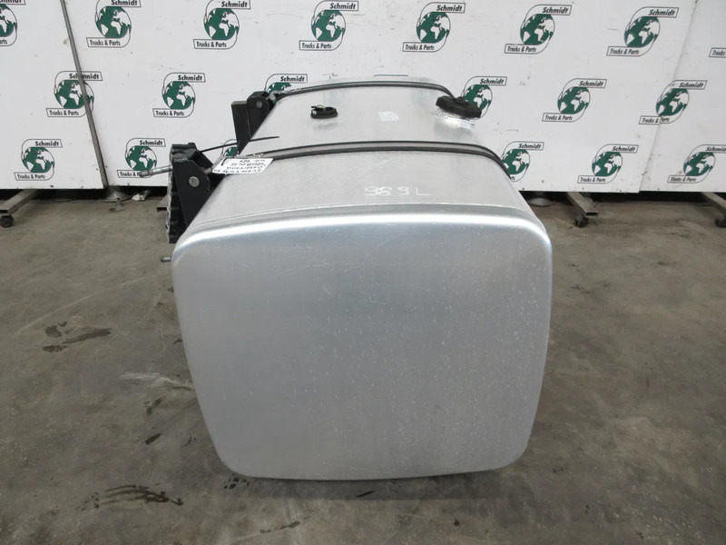 Iveco 5801330466 // 550 LITER IVECO S WAY MODEL 2023 - Bränsletank för Lastbil: bild 4 Iveco 5801330466 // 550 LITER IVECO S WAY MODEL 2023 - Bränsletank för Lastbil: bild 4