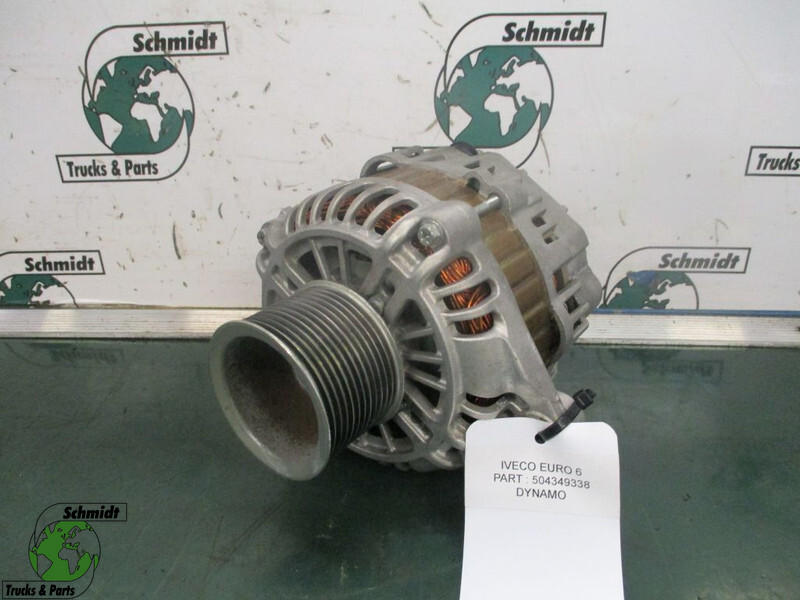 Iveco HIWAY 504349338 DYNAMO EURO 6 - Generator för Lastbil: bild 1 Iveco HIWAY 504349338 DYNAMO EURO 6 - Generator för Lastbil: bild 1