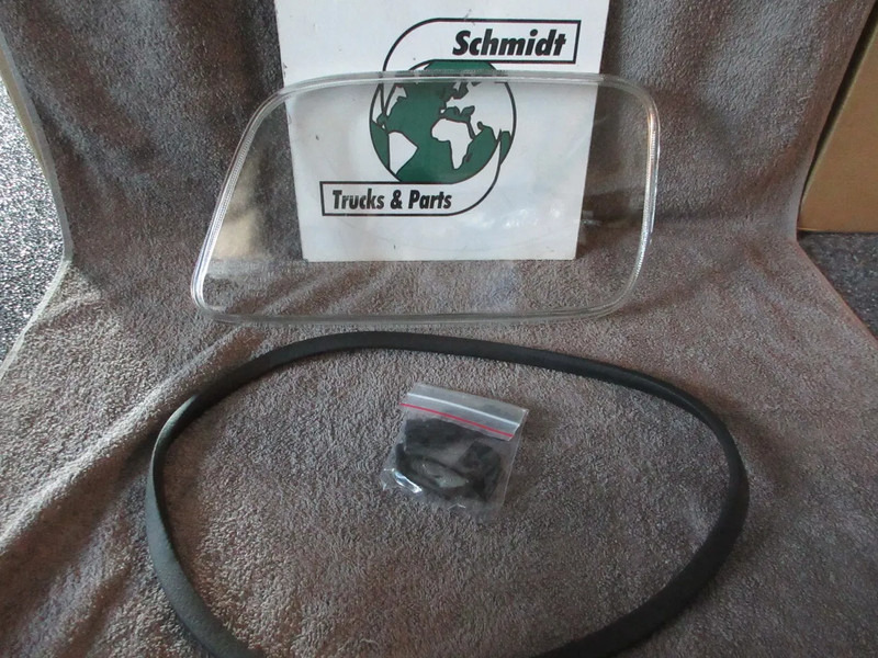 Mercedes-Benz A 000 826 47 10 KOPLAMP GLAS MERCEDES BENZ MP3 EURO 5 NIEUWE !!!! - Strålkastare för Lastbil: bild 4 Mercedes-Benz A 000 826 47 10 KOPLAMP GLAS MERCEDES BENZ MP3 EURO 5 NIEUWE !!!! - Strålkastare för Lastbil: bild 4