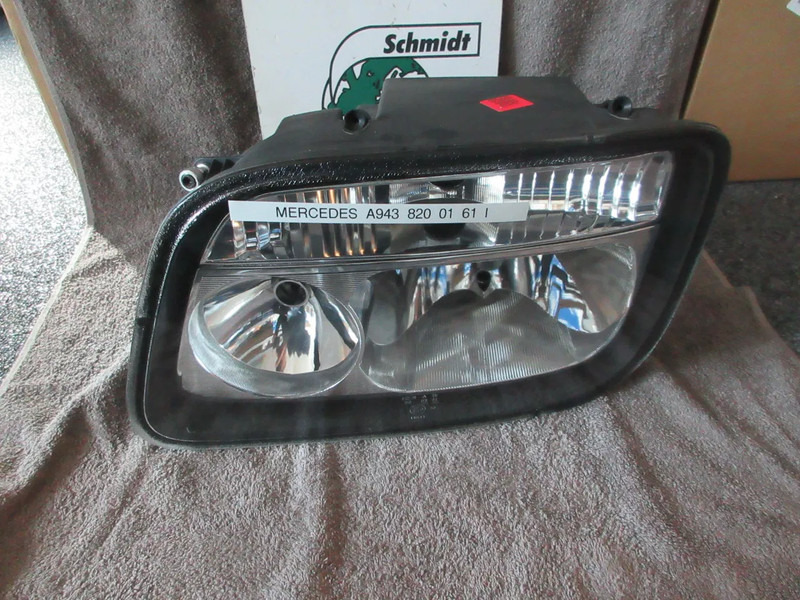 Mercedes-Benz A 943 820 02 61 // A 943 820 01 61 KOPLAMP MERCEDES BENZ 1841 MP2 EURO 3 NIEUWE - Strålkastare för Lastbil: bild 2 Mercedes-Benz A 943 820 02 61 // A 943 820 01 61 KOPLAMP MERCEDES BENZ 1841 MP2 EURO 3 NIEUWE - Strålkastare för Lastbil: bild 2