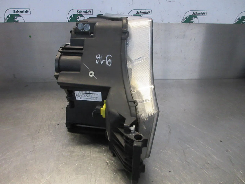 Mercedes-Benz A 960 820 02 39 KOPLAMP MERCEDES BENZ 1845 MP4 EURO 6 LINKS - Strålkastare för Lastbil: bild 2 Mercedes-Benz A 960 820 02 39 KOPLAMP MERCEDES BENZ 1845 MP4 EURO 6 LINKS - Strålkastare för Lastbil: bild 2