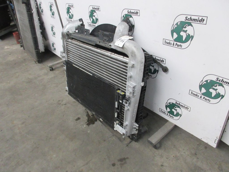 Scania 1769999/1847233/ RADIATEUR INTERCOOLER SCANIA P270 EURO 5 - Kylare för Lastbil: bild 3 Scania 1769999/1847233/ RADIATEUR INTERCOOLER SCANIA P270 EURO 5 - Kylare för Lastbil: bild 3