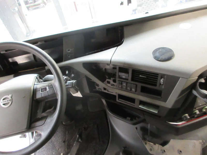 Volvo Dashboard volvo model 2018 euro 6 compleet - Instrumentbräda för Lastbil: bild 3 Volvo Dashboard volvo model 2018 euro 6 compleet - Instrumentbräda för Lastbil: bild 3