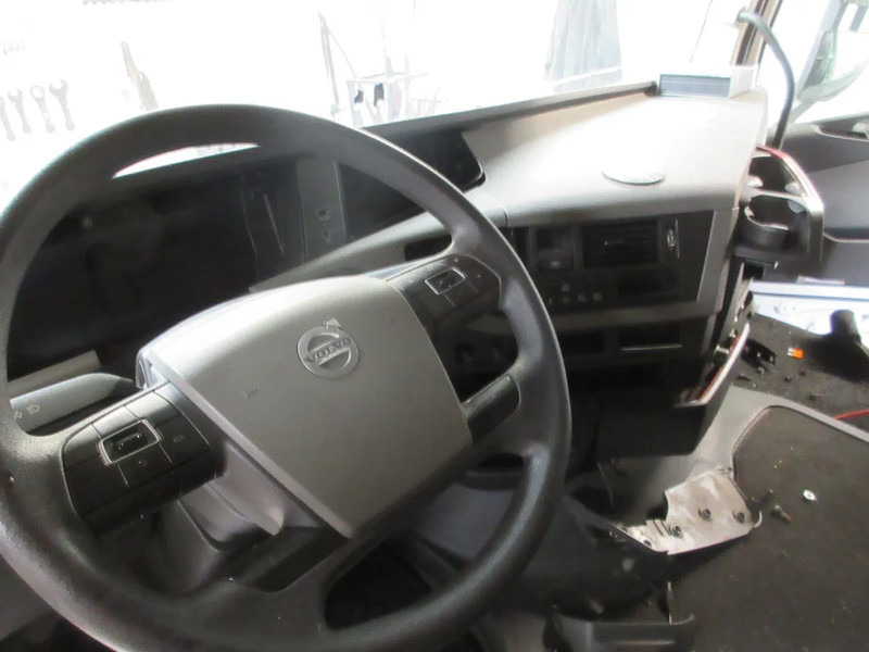 Volvo Dashboard volvo model 2018 euro 6 compleet - Instrumentbräda för Lastbil: bild 5 Volvo Dashboard volvo model 2018 euro 6 compleet - Instrumentbräda för Lastbil: bild 5