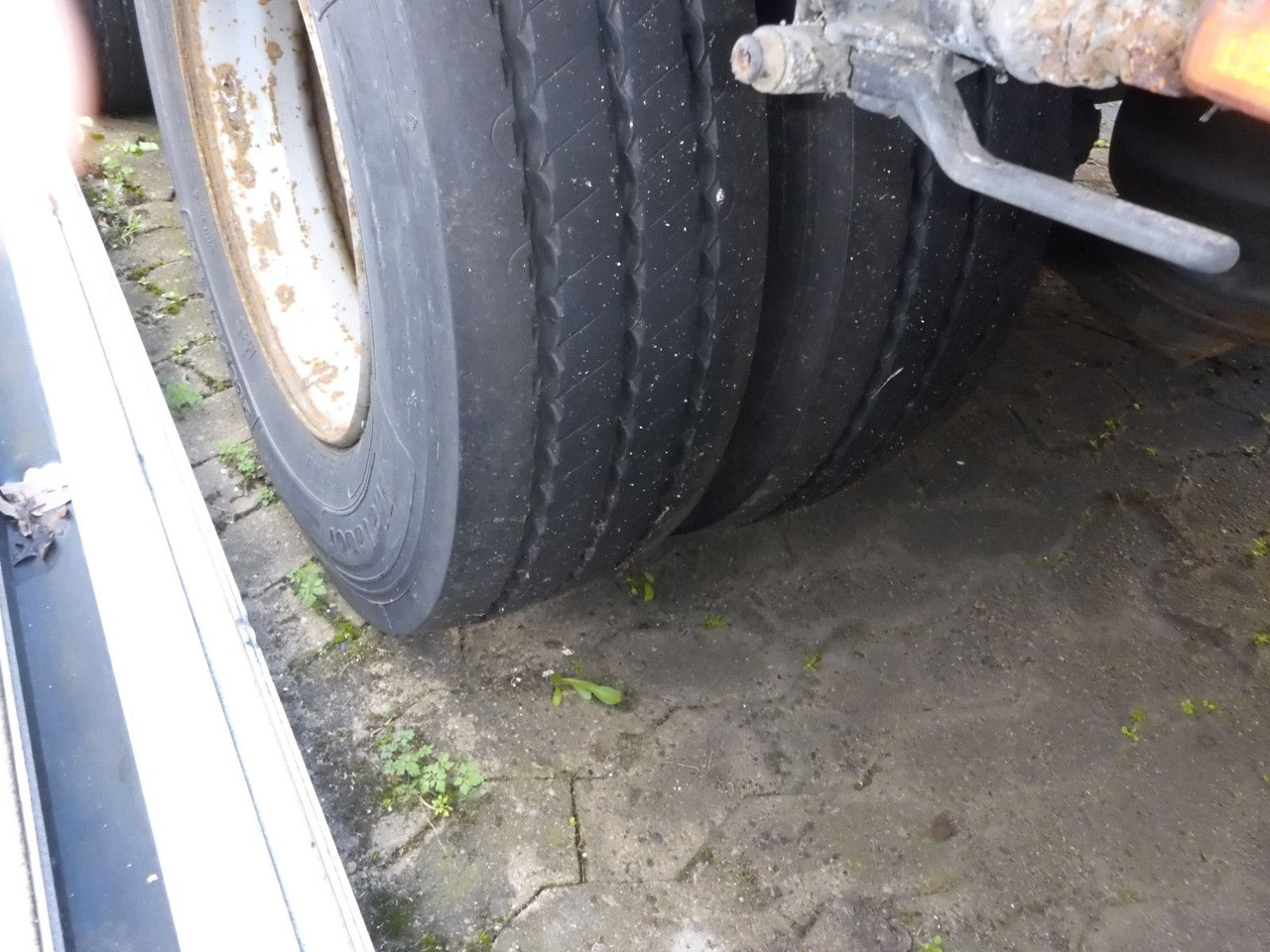 Langendorf SATUE 30/30 Top Lange Auffahrrampen Länge13850 - Låg lastare semitrailer: bild 4 Langendorf SATUE 30/30 Top Lange Auffahrrampen Länge13850 - Låg lastare semitrailer: bild 4