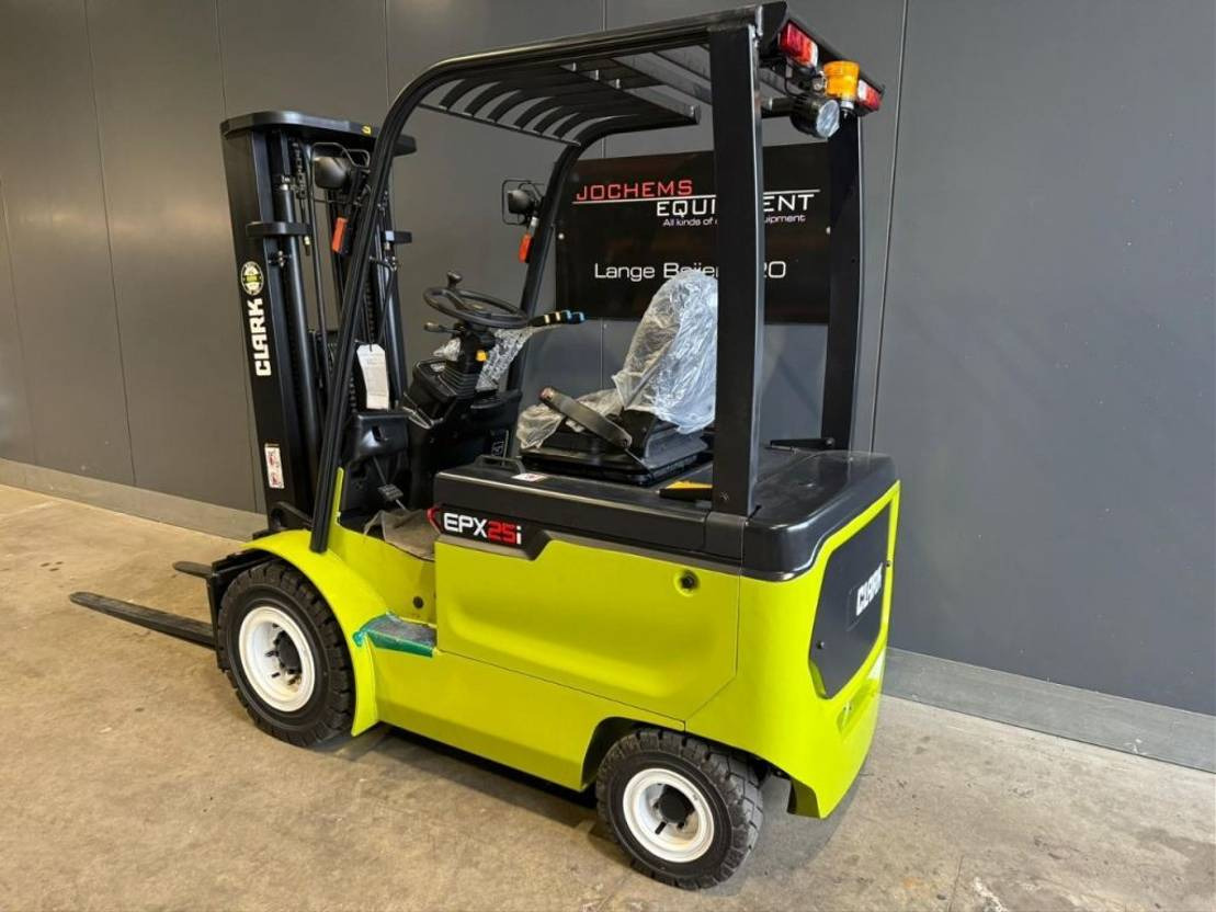Clark EPX25i - Motviktstruck: bild 2 Clark EPX25i - Motviktstruck: bild 2
