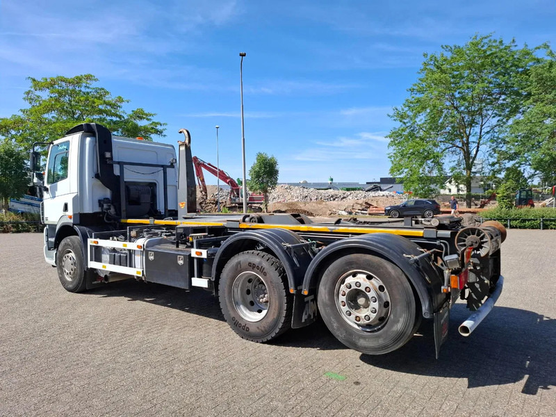 DAF CF85-430 / INTARDER / AJK HOOK SYSTEM / ONLY:431235 KM / LIFT+LENKACHSE / AIRCO / AUTOMATIC / EURO-3 / 2006 - Lastväxlare lastbil: bild 5 DAF CF85-430 / INTARDER / AJK HOOK SYSTEM / ONLY:431235 KM / LIFT+LENKACHSE / AIRCO / AUTOMATIC / EURO-3 / 2006 - Lastväxlare lastbil: bild 5