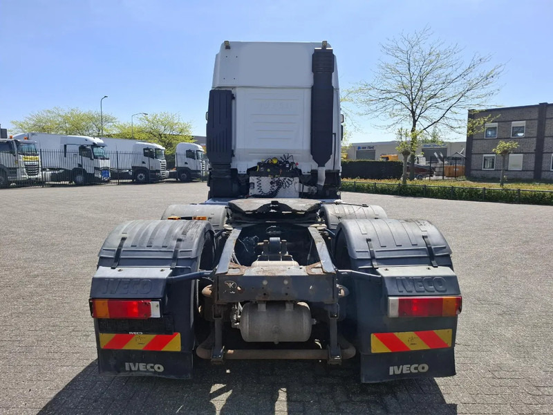 Iveco Stralis 440 / HYDRAULICS / BOOGIE / FRIDGE / 2XBED / 620664 KM / AIRCO / AUTOMATIC / EURO-6 / 2015 - Dragbil: bild 4 Iveco Stralis 440 / HYDRAULICS / BOOGIE / FRIDGE / 2XBED / 620664 KM / AIRCO / AUTOMATIC / EURO-6 / 2015 - Dragbil: bild 4